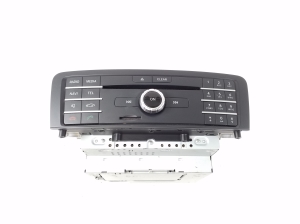   Audio, video, navigation  - A2469006219 