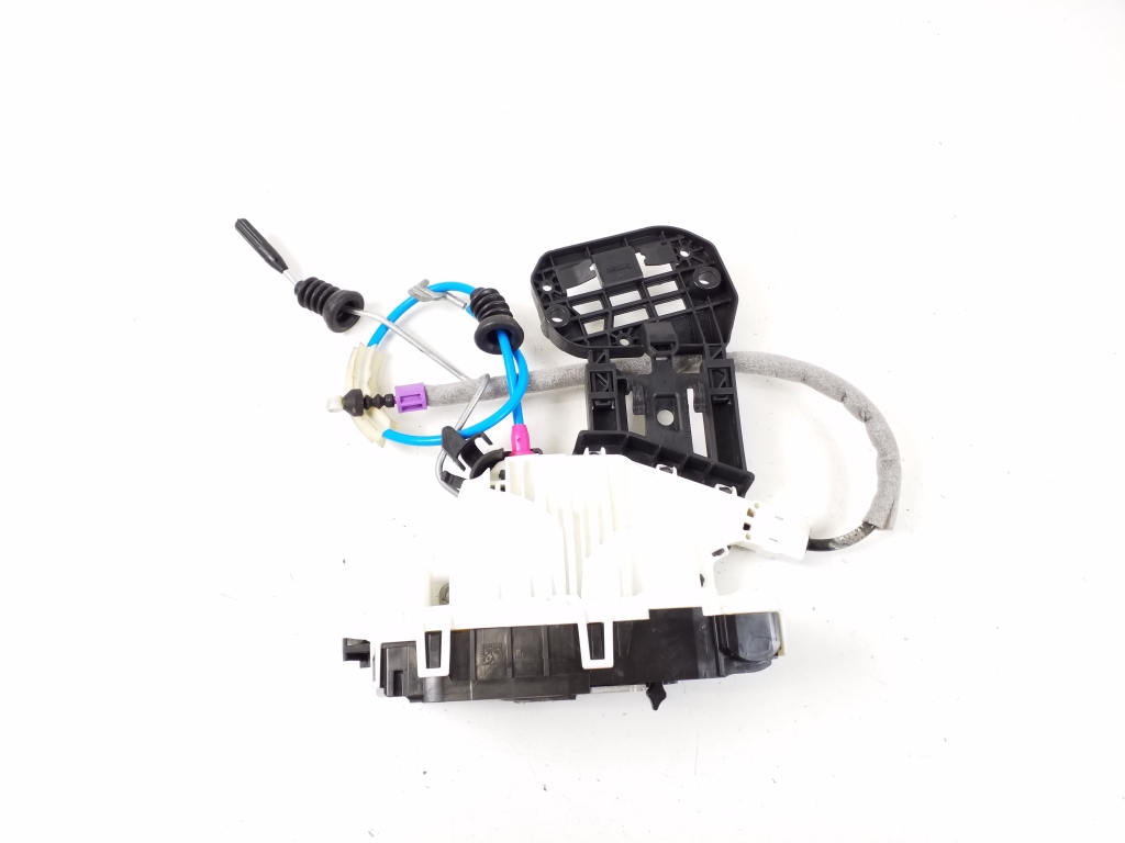 Mercedes Benz GLA-Class 156 (2013–2019) Rear side door lock A2047303635 Mercedes Benz GLA-Class 156 (2013–2019) Rear side door lock A2047303635