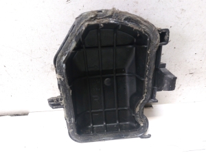 TOYOTA Avensis T25 (2003–2008) Esitule kate 16314 - 4
