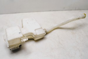 Esiklaasi pesuvedeliku paak - 93867990