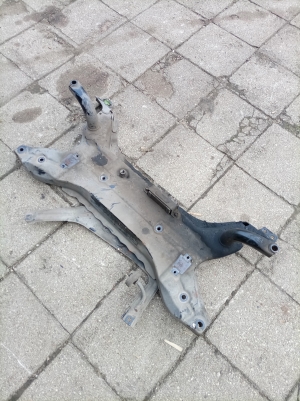 Mitsubishi Outlander (2012–2021) Eesmine alusraam 4000A415 - 2