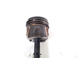 Mercedes Benz B-Class 246 (2011–2017) Kolb ja selle osad A6510301617 - 2