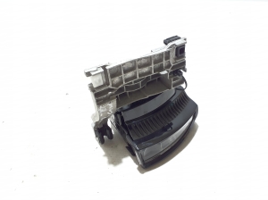 Ford Mustang Mach-E Mach-E (2020–2026) Esitule muu osa L90180003 - 2