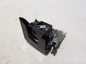 Ford Mustang Mach-E Mach-E (2020–2026) Esitule muu osa L90180003 - 3