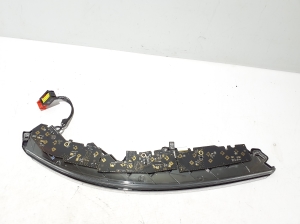 Ford Mustang Mach-E Mach-E (2020–2026) Esitule muu osa L90187016 - 3