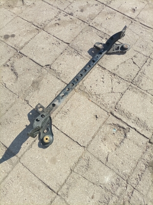 Opel Insignia (2017–2026) Front bumper reinforcement 39143306 - 2