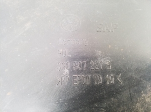 Volkswagen Passat B8 (2014–2023) Priekšējā dibena aizsardzība 3G0807221B - 2