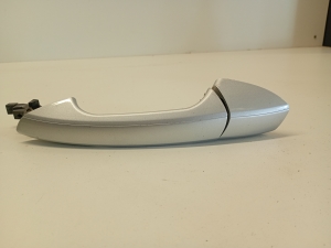   Front door external opening handle and its details  - a2047600170 