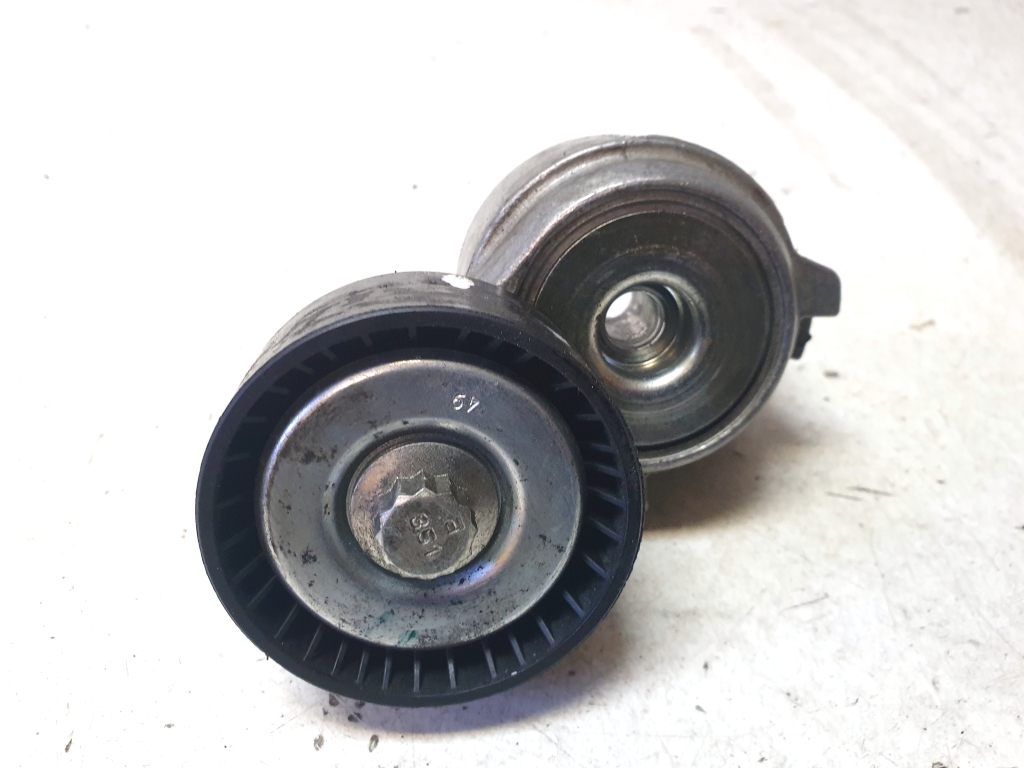 Peugeot 208 (2019–2026) Belt tensioner 9841989080 Peugeot 208 (2019–2026) Belt tensioner 9841989080