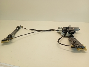 Opel Astra J (2009–2017) Front door window regulator 915367104 - 3