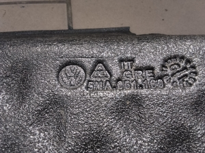 Volkswagen Tiguan (2017–2026) Trunk carpet 5NA061L160 - 2