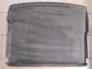 Volkswagen Tiguan (2017–2026) Trunk carpet 5NA061L160 - 4