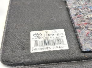 TOYOTA Yaris (2011–2020) Trunk carpet 647710D150 - 3