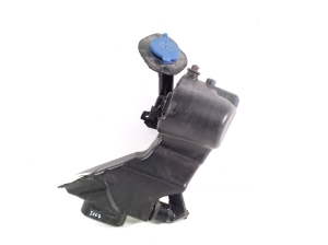 Front washer fluid reservoir - A2058600160