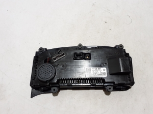 Volkswagen Touareg III (2018–2026) Mērinstrumentu panelis 761920790F - 5
