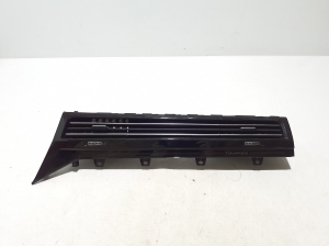 Volkswagen Touareg III (2018–2026) Dashboard air vent grilles 761858416 - 2