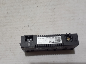 Volkswagen Touareg III (2018–2026) USB port 760035700 - 3