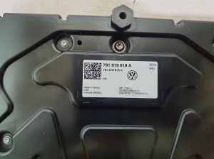 Volkswagen Touareg III (2018–2026) Ekrāns 761919618A - 3