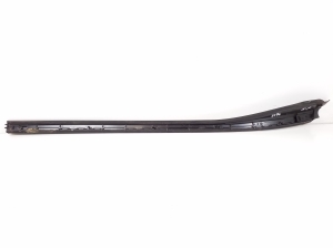 Mercedes Benz GLA-Class 156 (2013–2019) Windshield pillar outer molding A1566901700 - 5