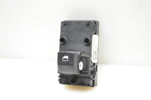 Kia ceed (2018–2026) Rear side door window switch 93590J7100 - 3
