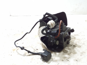 Volkswagen Touareg III (2018–2026) Luftfederung Kompressor 4M0616005J - 5