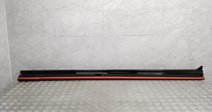 Exterior sill trim - 87762-NI000