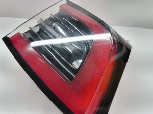 Tesla Model Y Y (2020–2026) Eckleuchte hinten 150208700D - 3