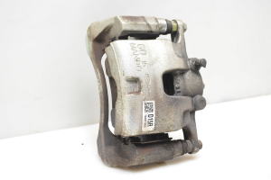 Front brake caliper - 58190DFA10