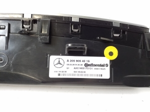 Mercedes Benz C-Class 205 (2014–2021) Heater control panel A2059054215 - 3