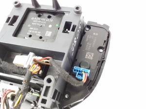 Mercedes Benz C-Class 205 (2014–2021) Display switch A2059004028 - 4