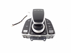 Mercedes Benz C-Class 205 (2014–2021) Display switch A2059004028 - 7