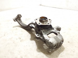 Volkswagen Touareg III (2018–2026) Front wheel hub 4M0407254J - 4