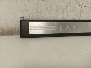 Jaguar XF (2008–2016) Inner sill trim 8X2313201AF - 5