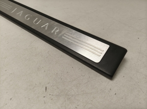 Jaguar XF (2008–2016) Inner sill trim 8X2313200AF - 6