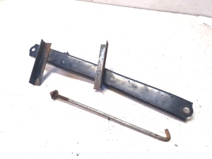 TOYOTA Avensis T25 (2003–2008) Batteriehalter - 2