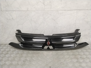 Front grille - 7450A992