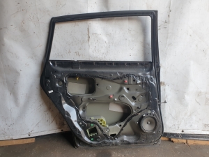 TOYOTA Verso (2009–2017) Rear side doors - 5