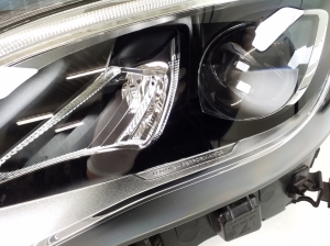 Mercedes Benz GLA-Class 156 (2013–2019) Headlight A1569067700 - 3