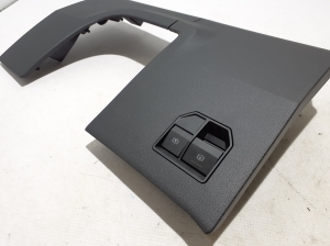 RENAULT Megane E-Tech CMF-EV (2022–2026) Other dashboard part 689218074R - 4