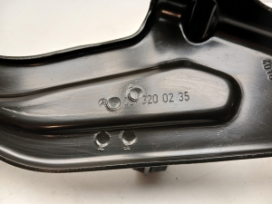 Mercedes Benz S-Class 221 (2005–2013) Muu kinnitus A2213200235 - 2
