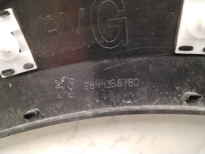 Peugeot 208 (2019–2026) Front fender trim (flare) 9844358780 - 3