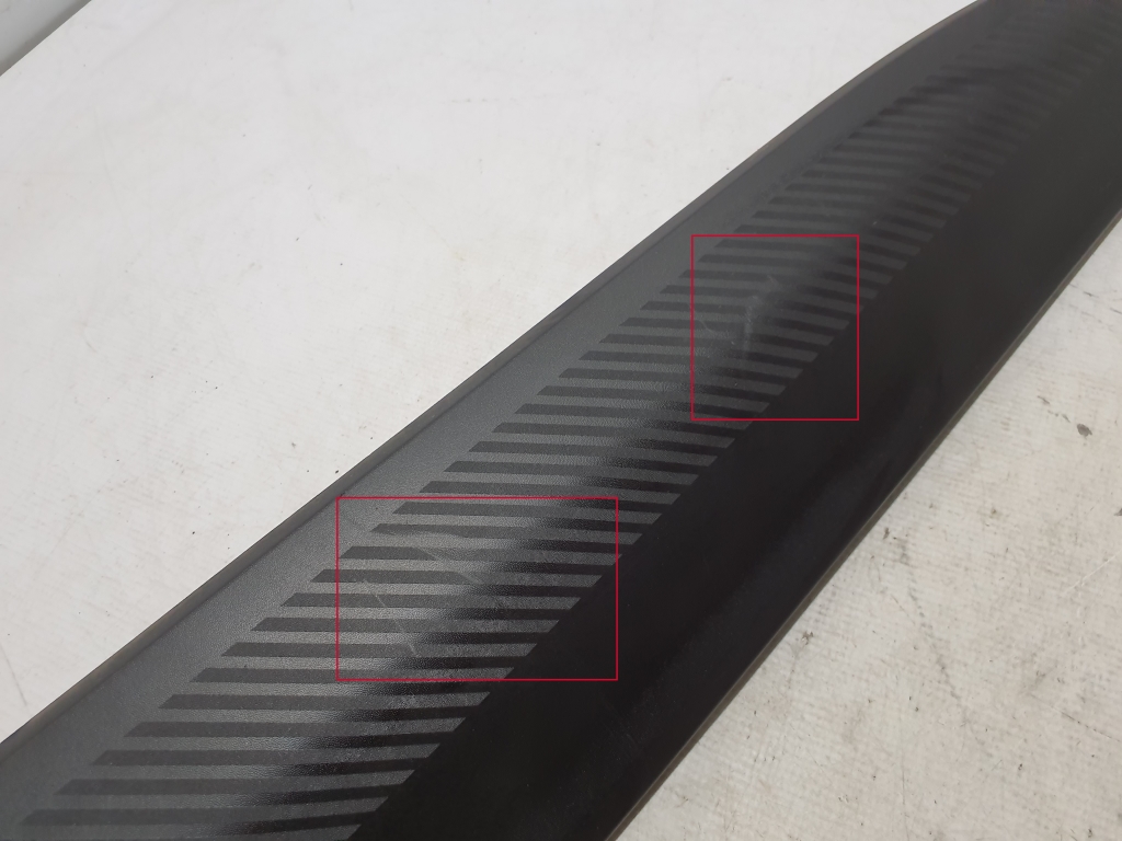 RENAULT Megane E-Tech CMF-EV (2022–2026) Front door molding 808208726R RENAULT Megane E-Tech CMF-EV (2022–2026) Front door molding 808208726R