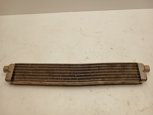 Mercedes Benz S-Class 221 (2005–2013) Õlijahuti A2215004600 - 2