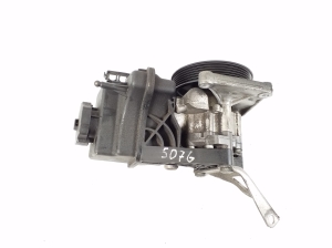 Mercedes Benz SLK-Class 172 (2011–2026) Servopumpe A0064664701 - 2