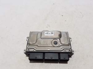 Calculateur moteur - 237D40551R