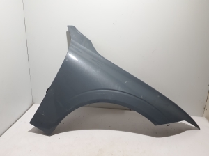 VOLVO XC60 (2017–2026) Aile avant 32297442