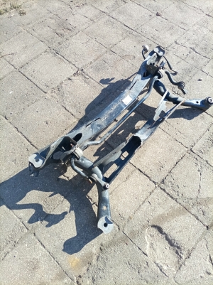 Volkswagen Passat B8 (2014–2023) Hinterachsträger 3Q0505235P - 2
