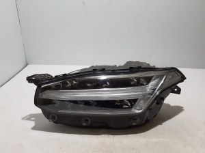 Scheinwerfer vorne - 31655709