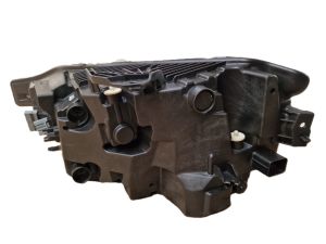 VOLVO XC60 (2017–2026) Esituli 31420418 - 2