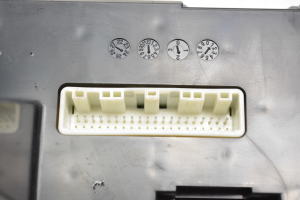Hyundai Kona II (2023–2026) Heater control panel 97250DF810 - 2